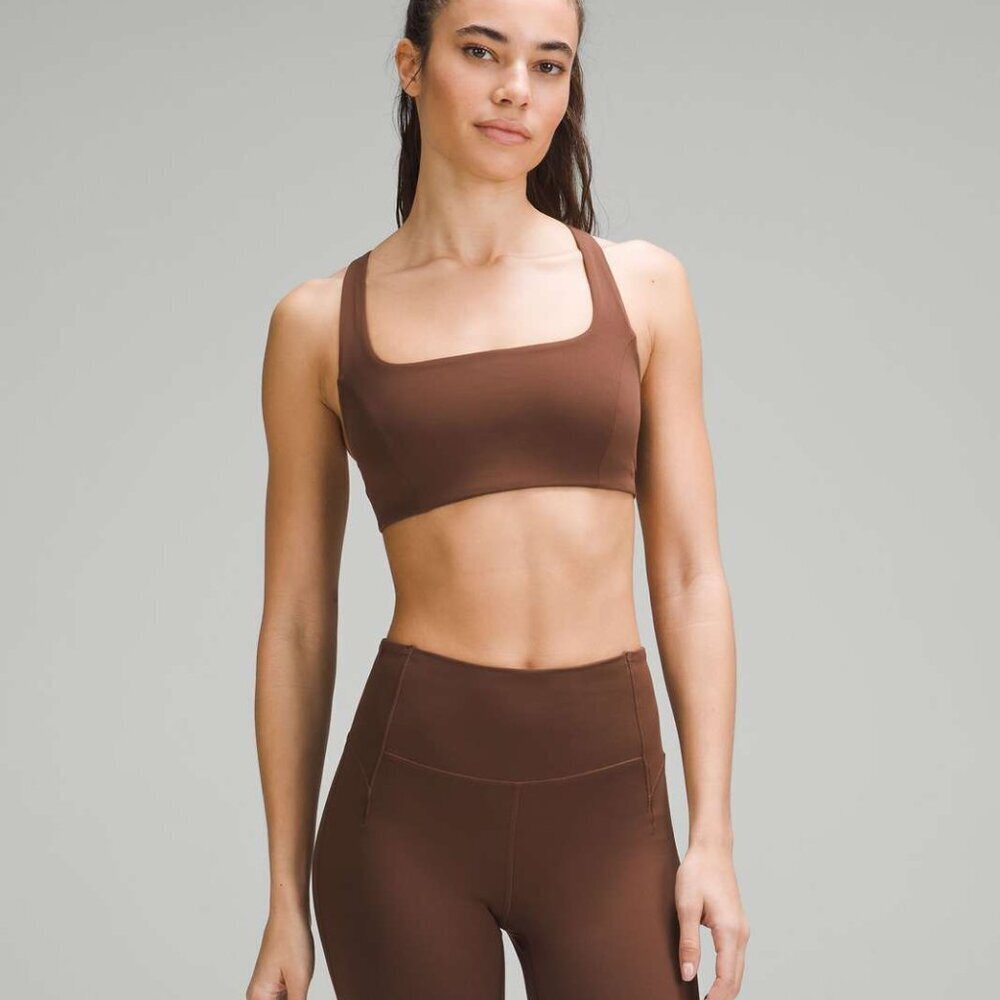 NWOT Lululemon SmoothCover Yoga Bra *Light Support, B/C Cup